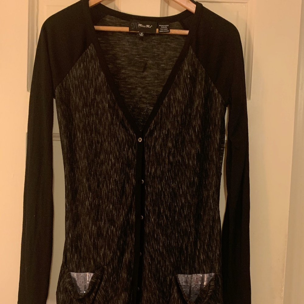 Miss Me Unique black Top